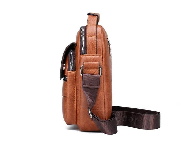 Bolsa Transversal de Couro Masculina + Brinde Exclusivo