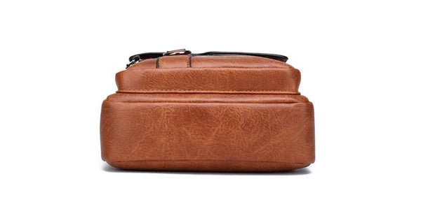 Bolsa Transversal de Couro Masculina + Brinde Exclusivo